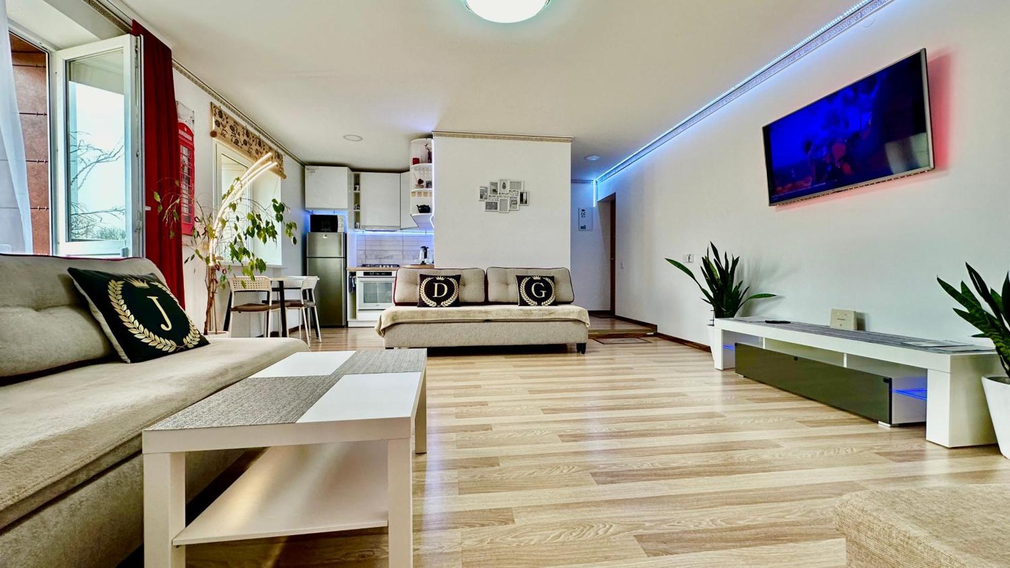 NeriesApartment No.2 Bedrooms Modern Suite In Centrum Palanga Buitenkant foto