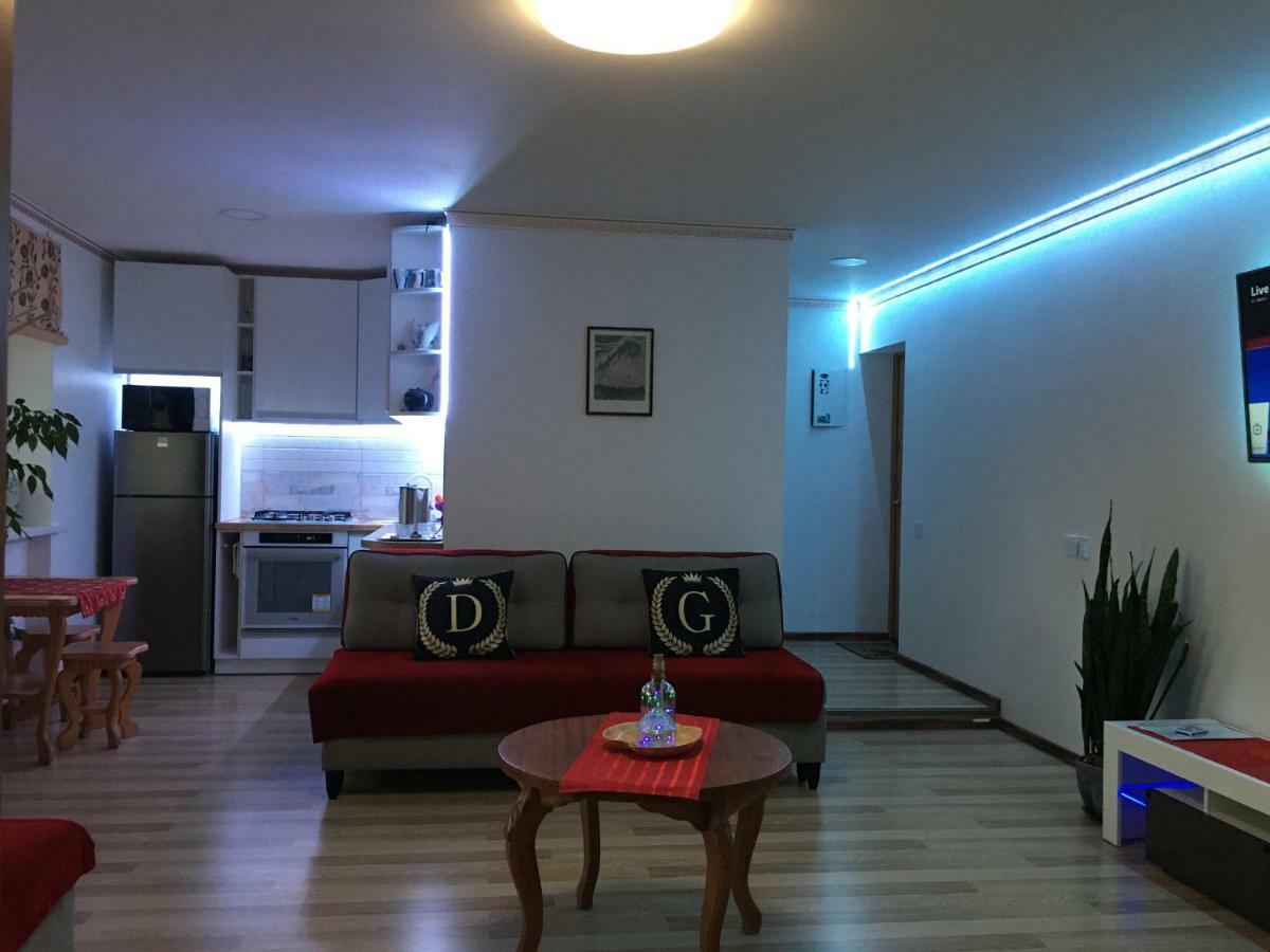 NeriesApartment No.2 Bedrooms Modern Suite In Centrum Palanga Buitenkant foto